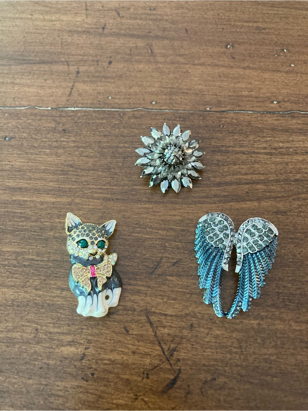 ANGEL WINGS, CAT, flower brooches. SET of